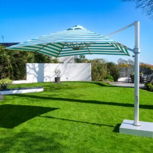 3m Square Cantilever Parasol - Eclipse