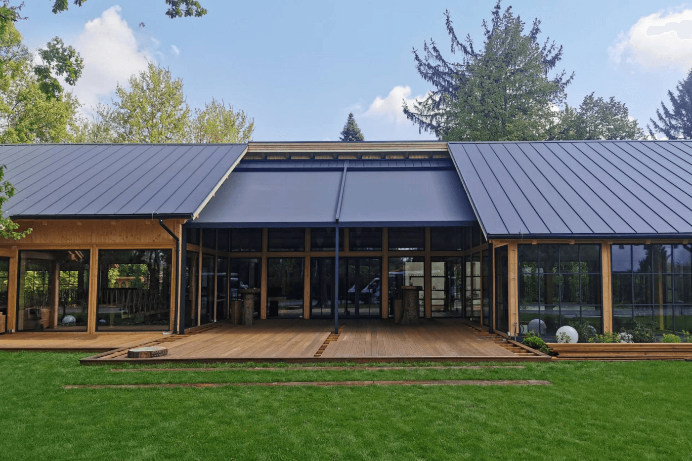 6m x 6m Square Wall Mounted Elegancy Retractable Roof Pergola
