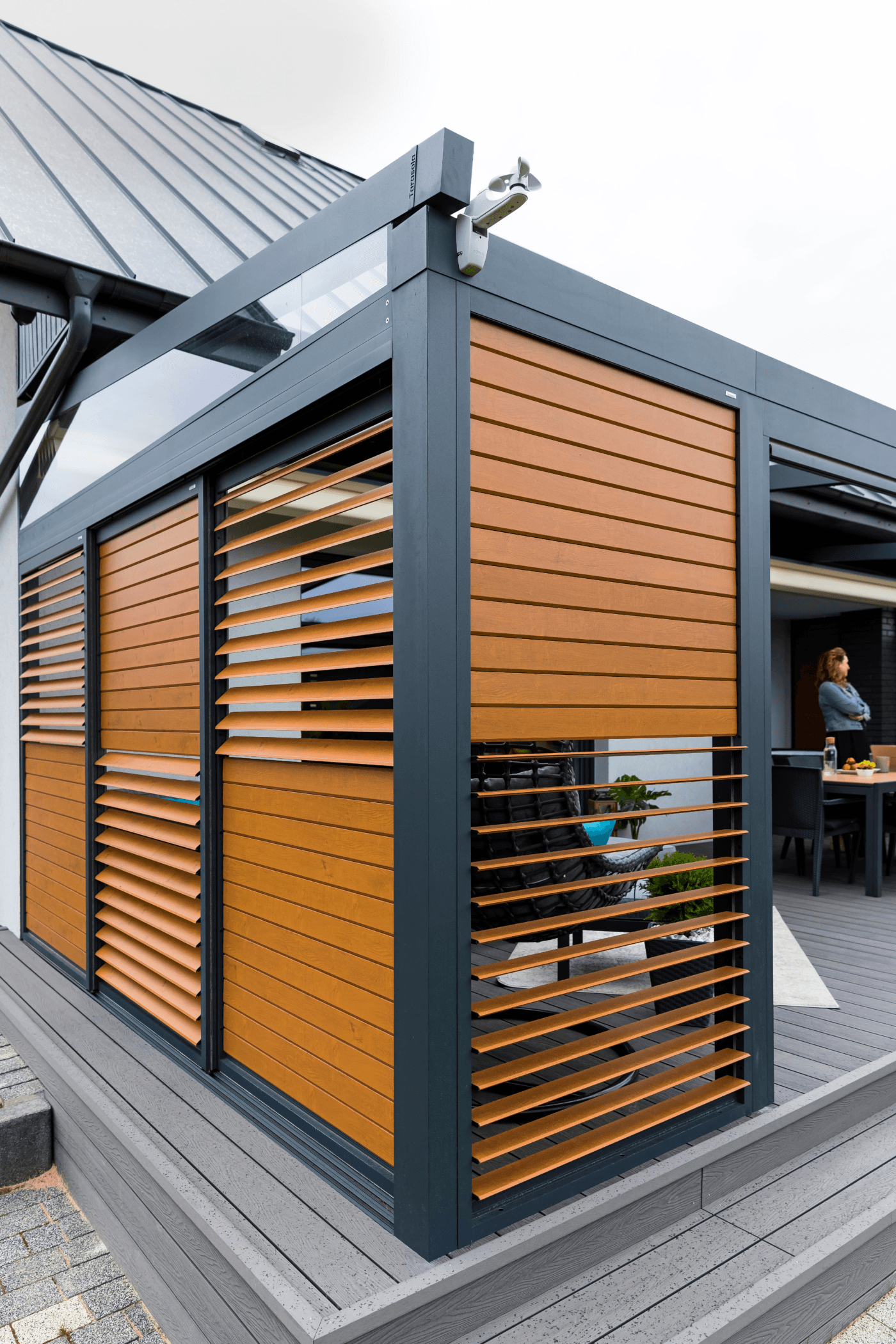 7m x 4m Rectangular Wall Mounted Elegancy Retractable Roof Pergola