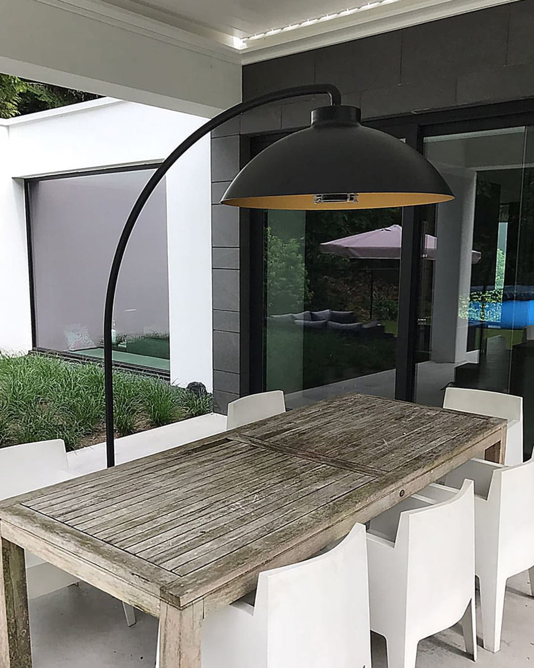 Heat-Dome-Scaled_0009_louvredak31 Heatdome - Outdoor Patio Heater