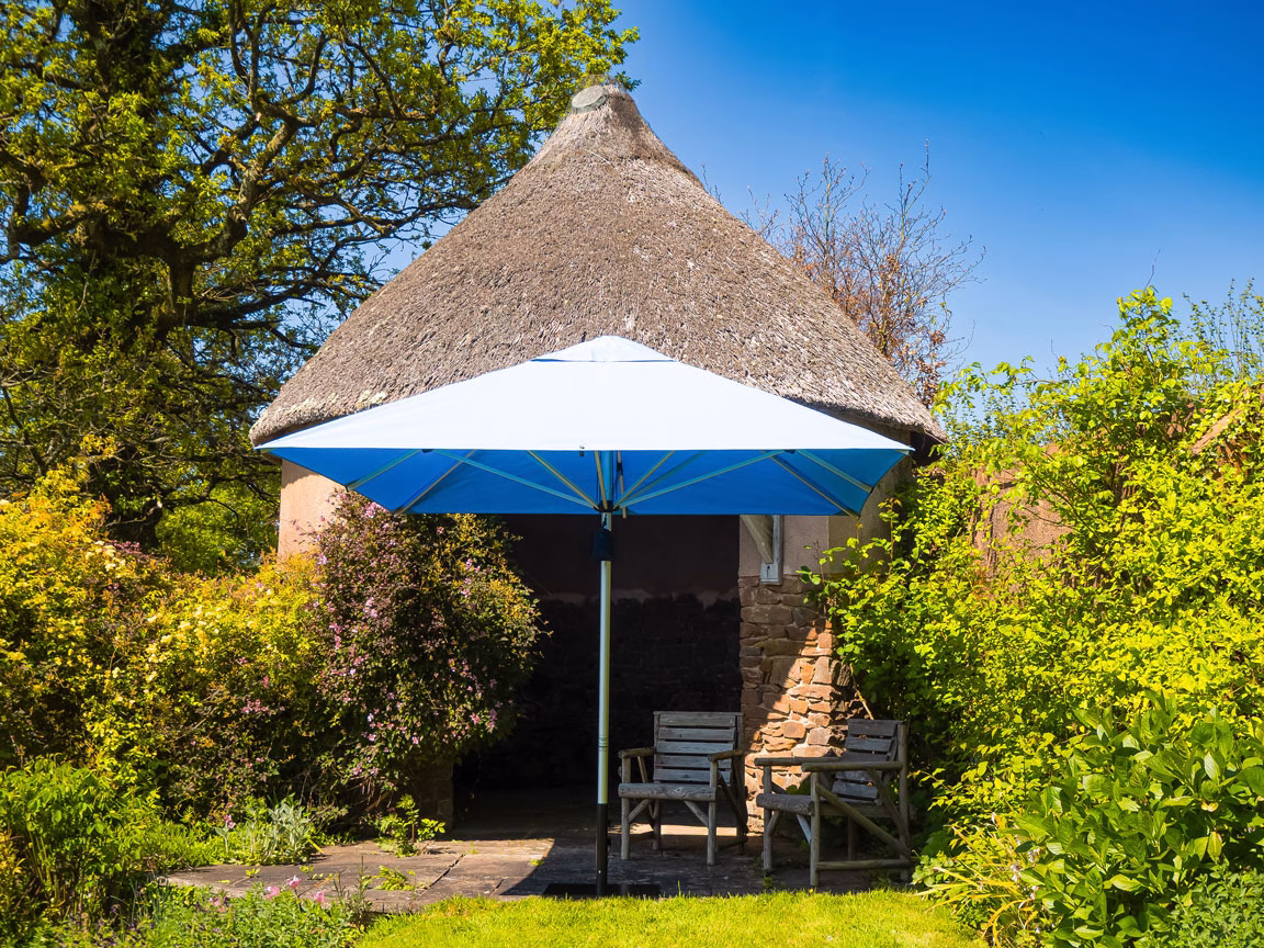 3m Square Cafe Series – Aluminium Parasol