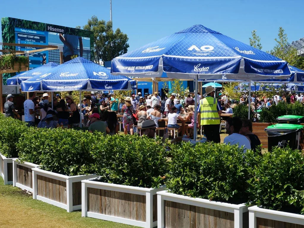 printed commercial parasols with branding